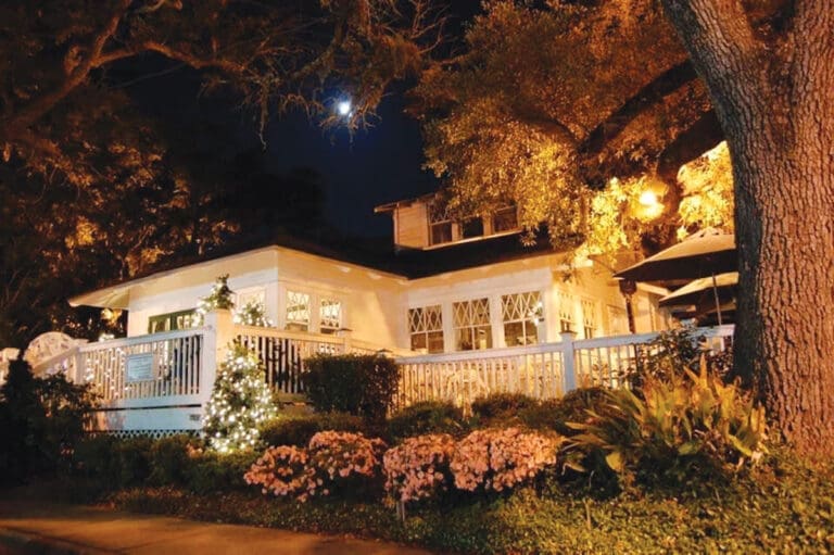 Fort Walton Beach Dining, Entertainment, Specials Sept. 2024