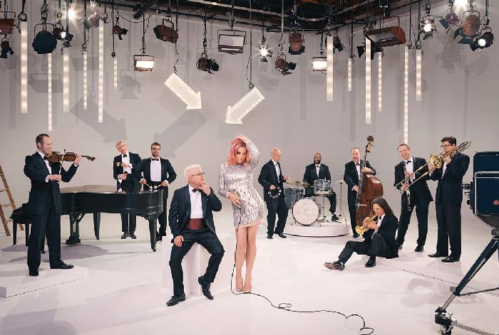 Crescendo Pink Martini W Storm Large Sm