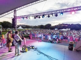 Mkaf 063 Mattiekelly A1a Jimmybuffettribute Sm