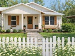 Freedom Houses 9138 B