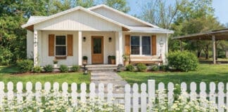 Freedom Houses 9138 B